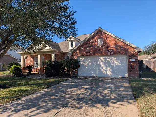 $2,500 | 18627 Summercliff Lane, Tomball, TX 77377