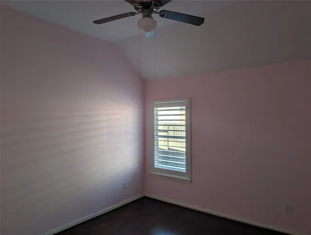 $2,200 | 18627 Summercliff Lane, Tomball, TX 77377