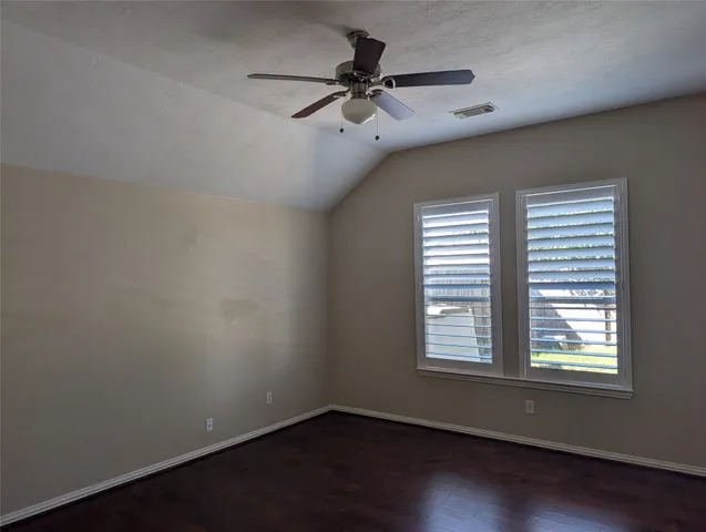 $2,200 | 18627 Summercliff Lane, Tomball, TX 77377