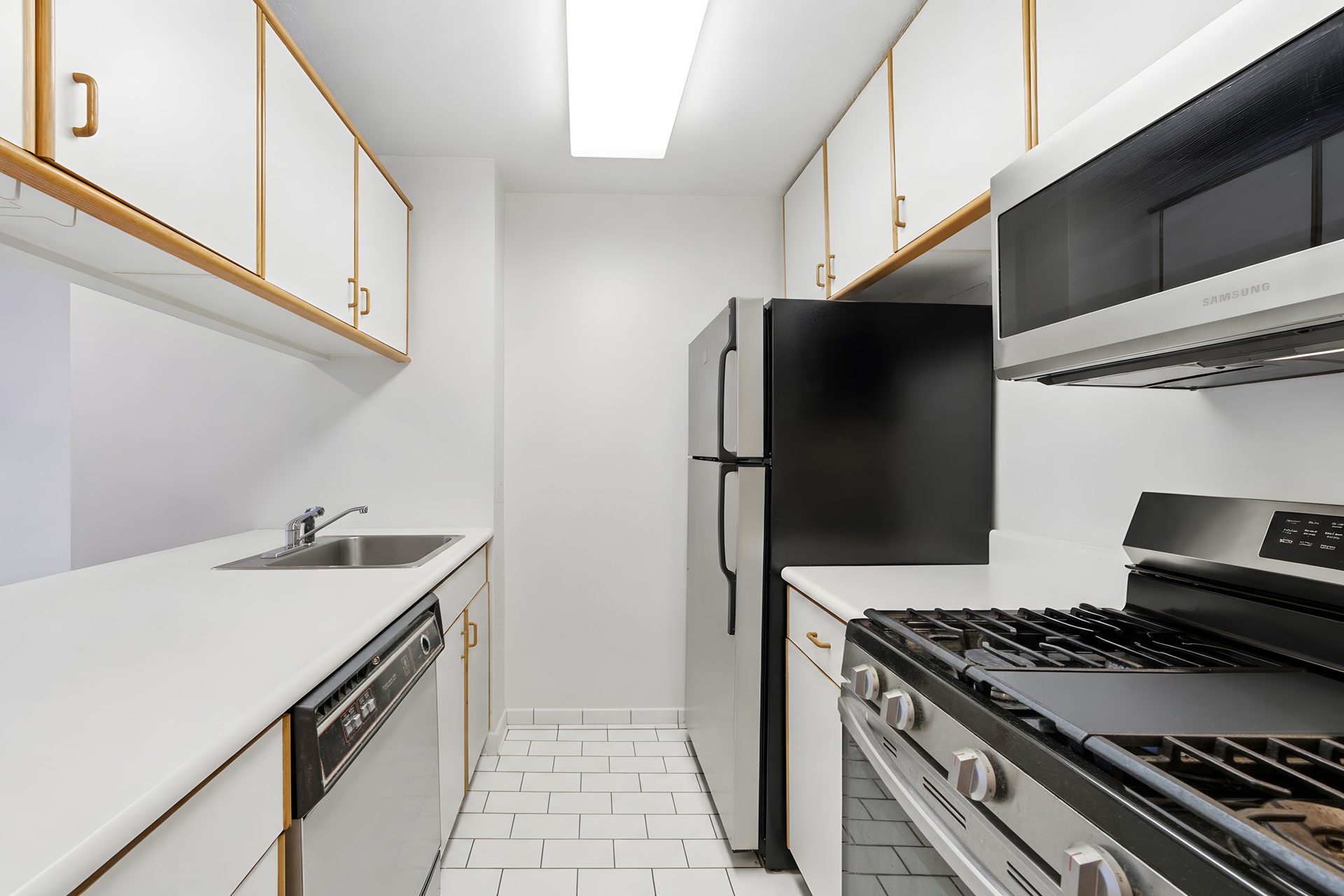 200 Rector Place, Unit 7C Manhattan, NY 10280 - Photo 6 of 16