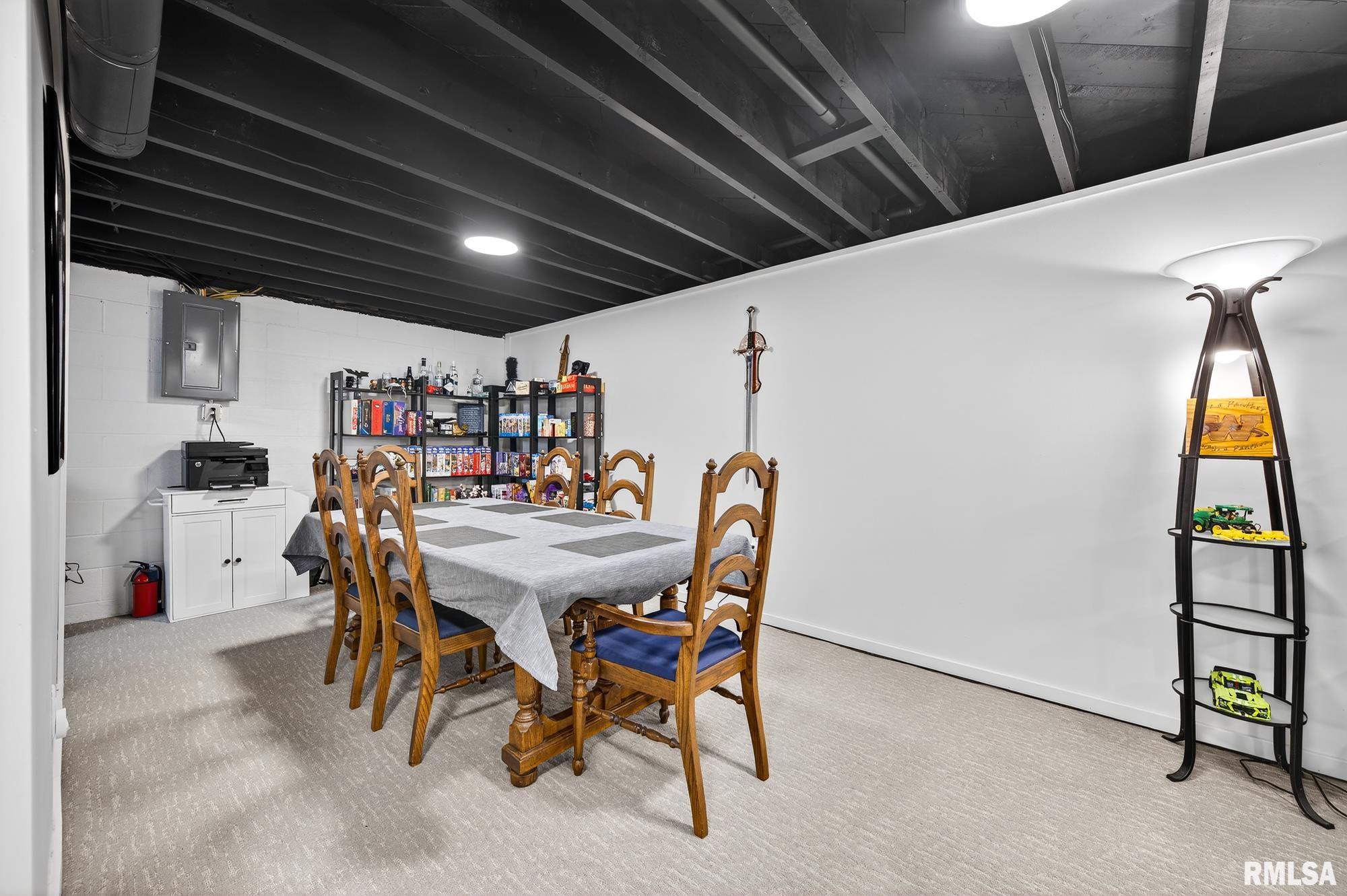 310 Sherwood Park Road Washington, IL 61571 - Photo 20 of 41