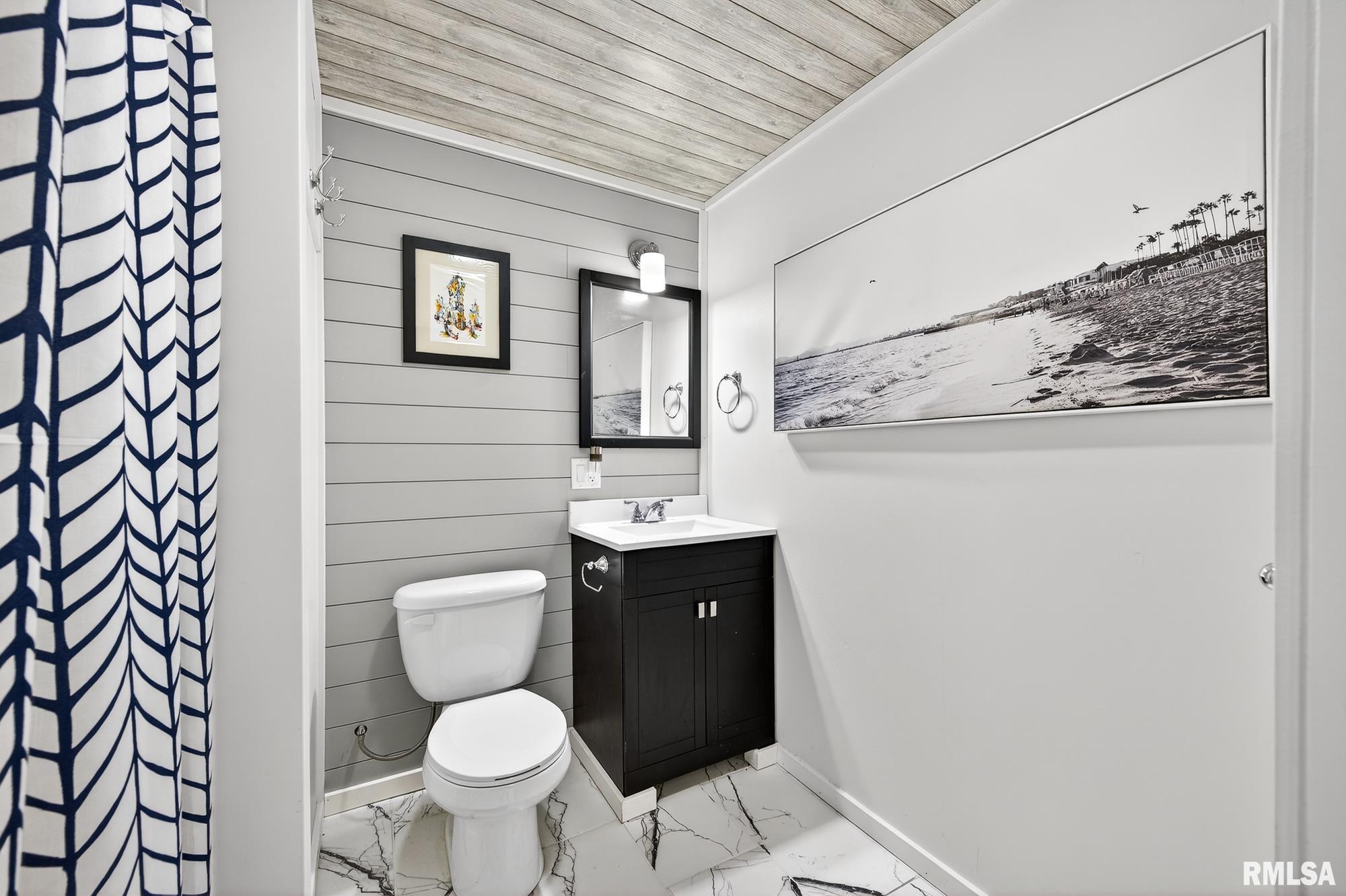 310 Sherwood Park Road Washington, IL 61571 - Photo 23 of 41