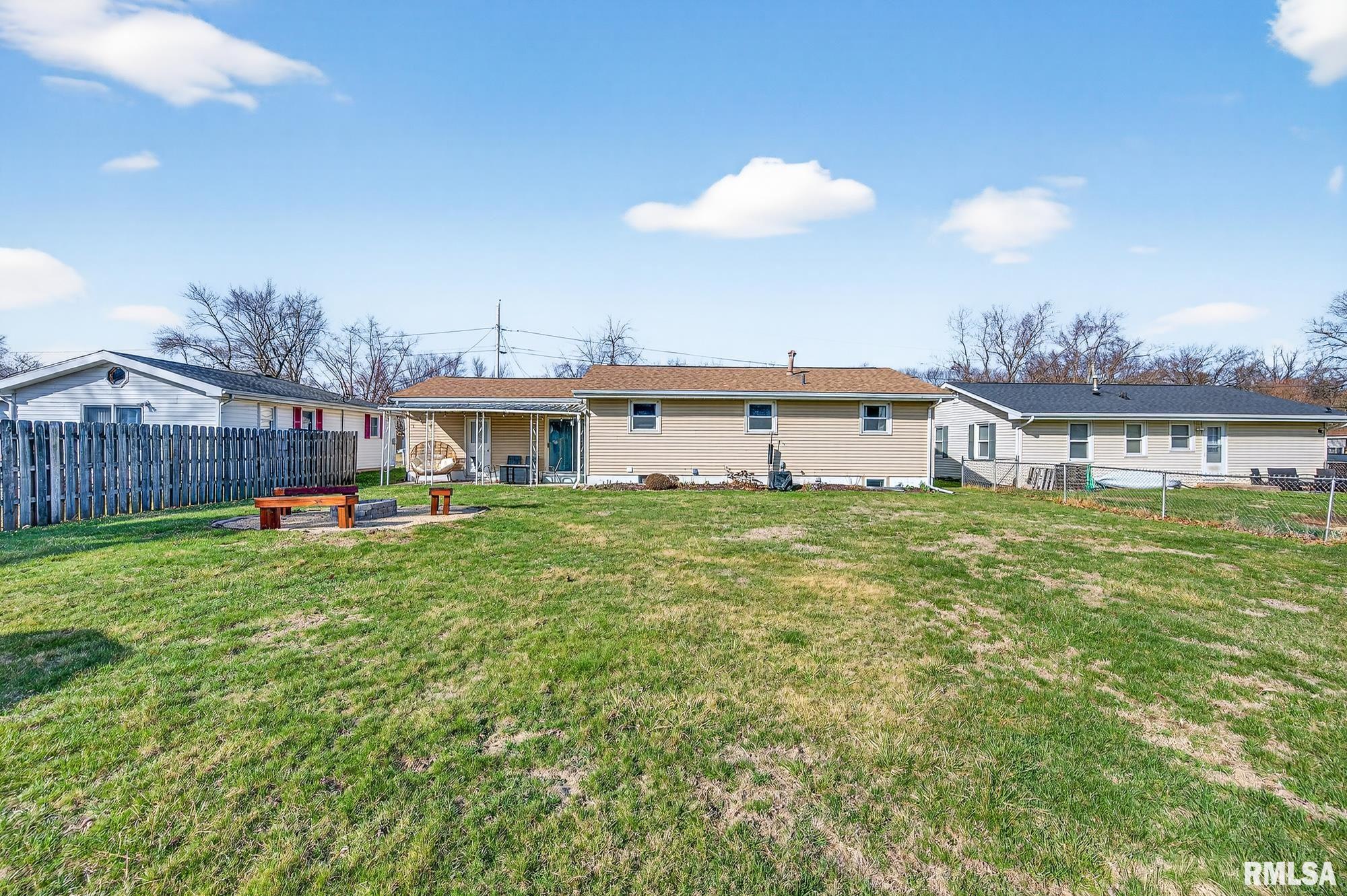 310 Sherwood Park Road Washington, IL 61571 - Photo 29 of 41