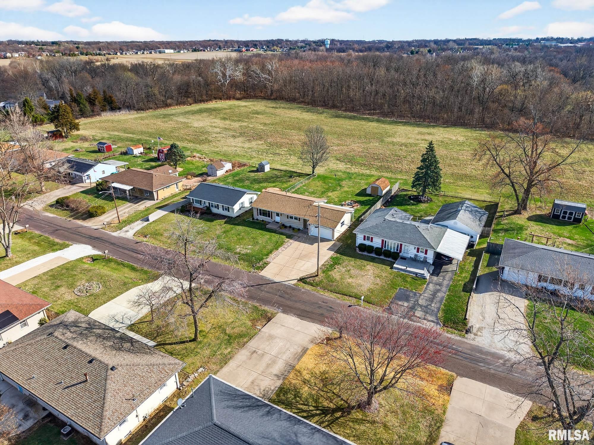310 Sherwood Park Road Washington, IL 61571 - Photo 32 of 41