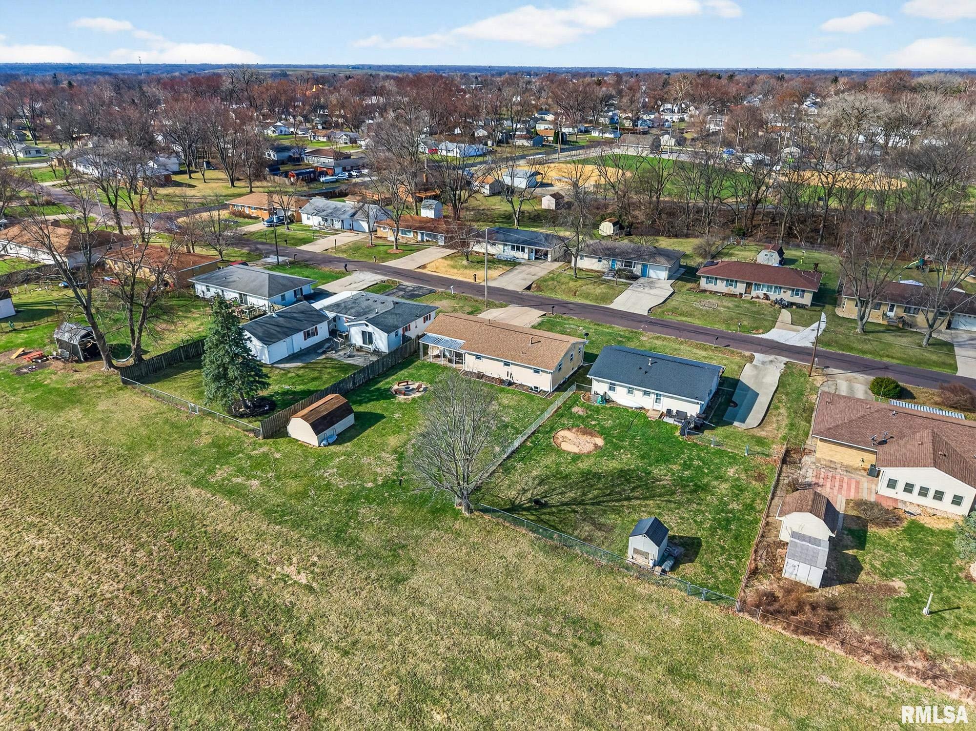 310 Sherwood Park Road Washington, IL 61571 - Photo 35 of 41