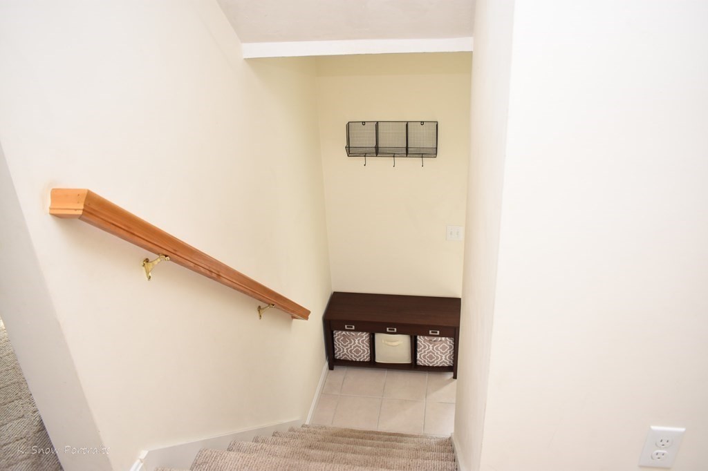 6 Honeysuckle Road Worcester, MA 01607 - Photo 12 of 26