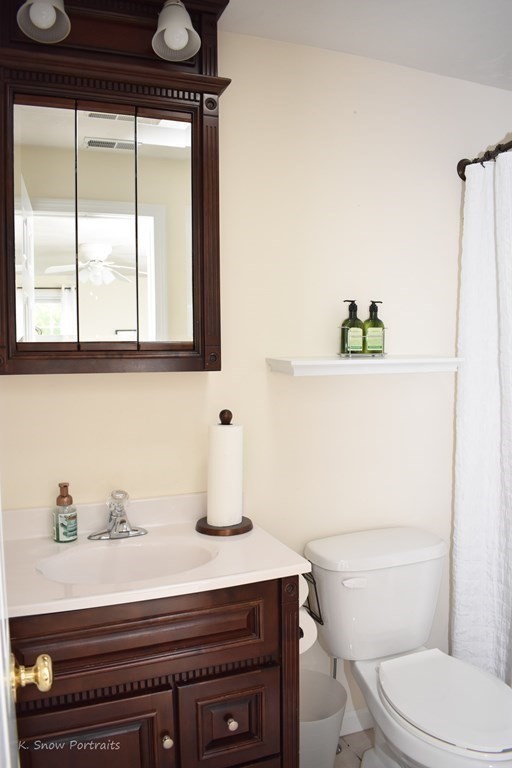 6 Honeysuckle Road Worcester, MA 01607 - Photo 16 of 26