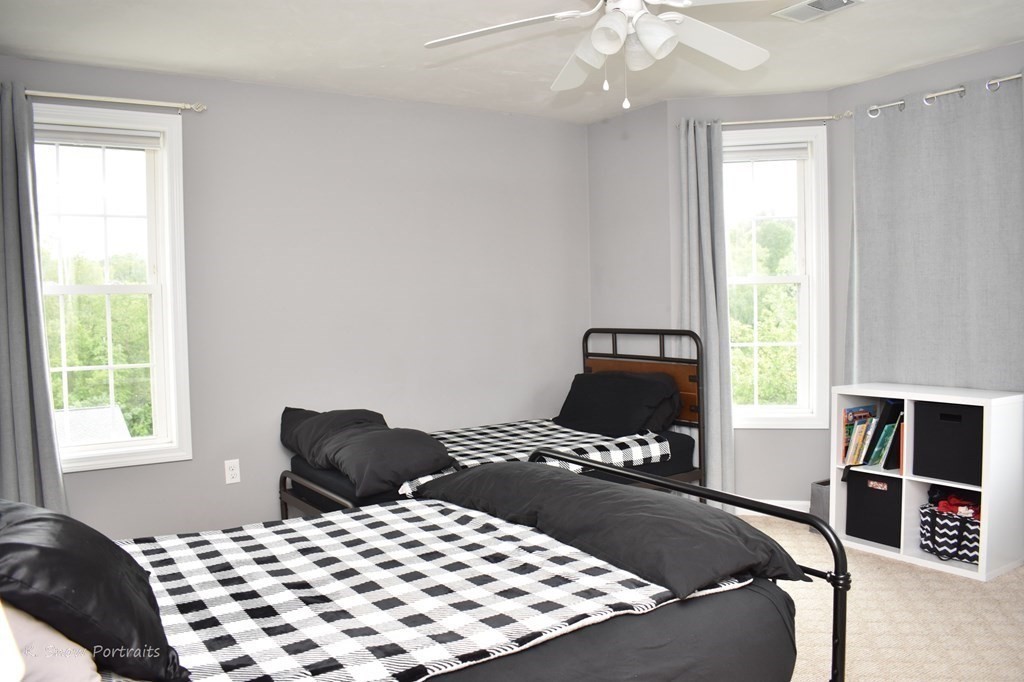 6 Honeysuckle Road Worcester, MA 01607 - Photo 17 of 26