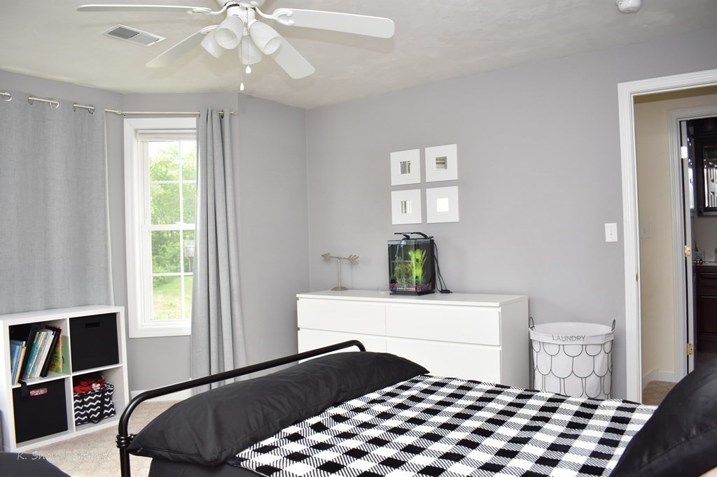6 Honeysuckle Road Worcester, MA 01607 - Photo 19 of 26