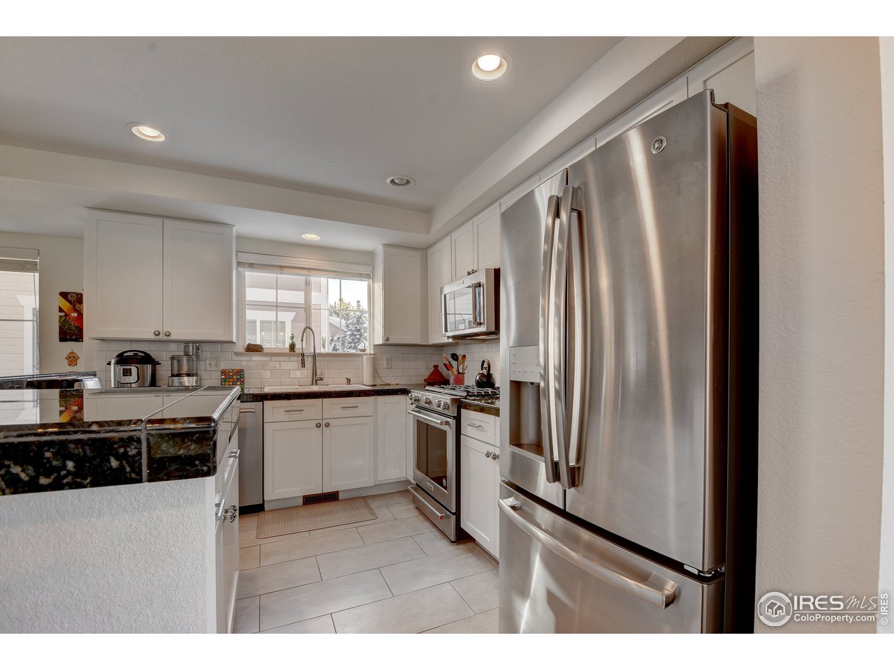 4222 Riley Drive Longmont, CO 80503 - Photo 13 of 40 Updated appliances.