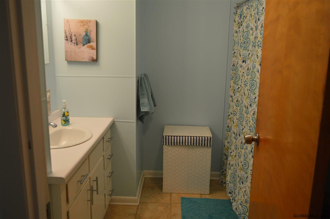 12 Rice Mountain Place Troy, NY 12182 - Photo 6 of 23 Photo 6