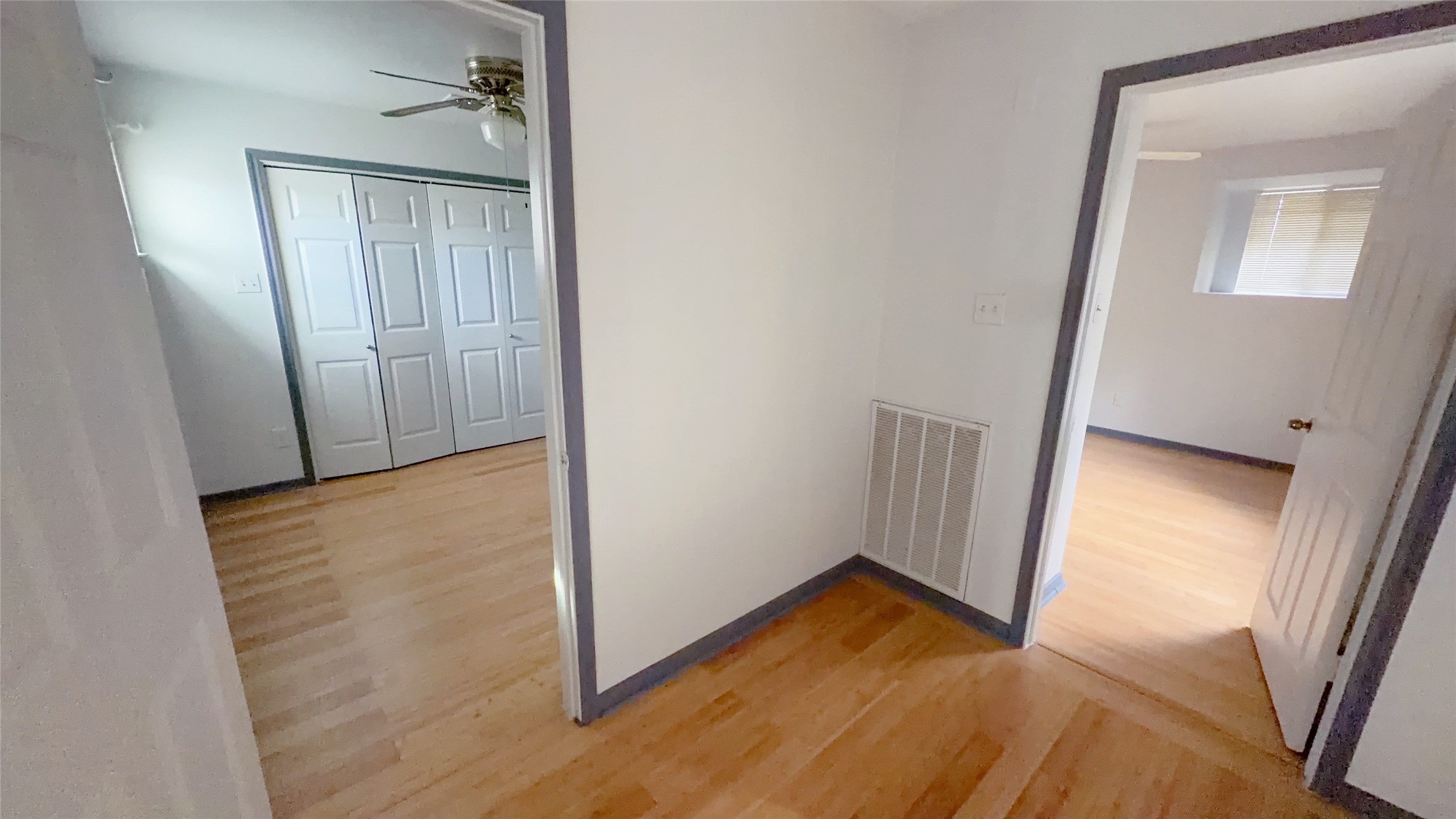 11643 Herald Square Drive Houston, TX 77099 - Photo 11 of 17 Room 01