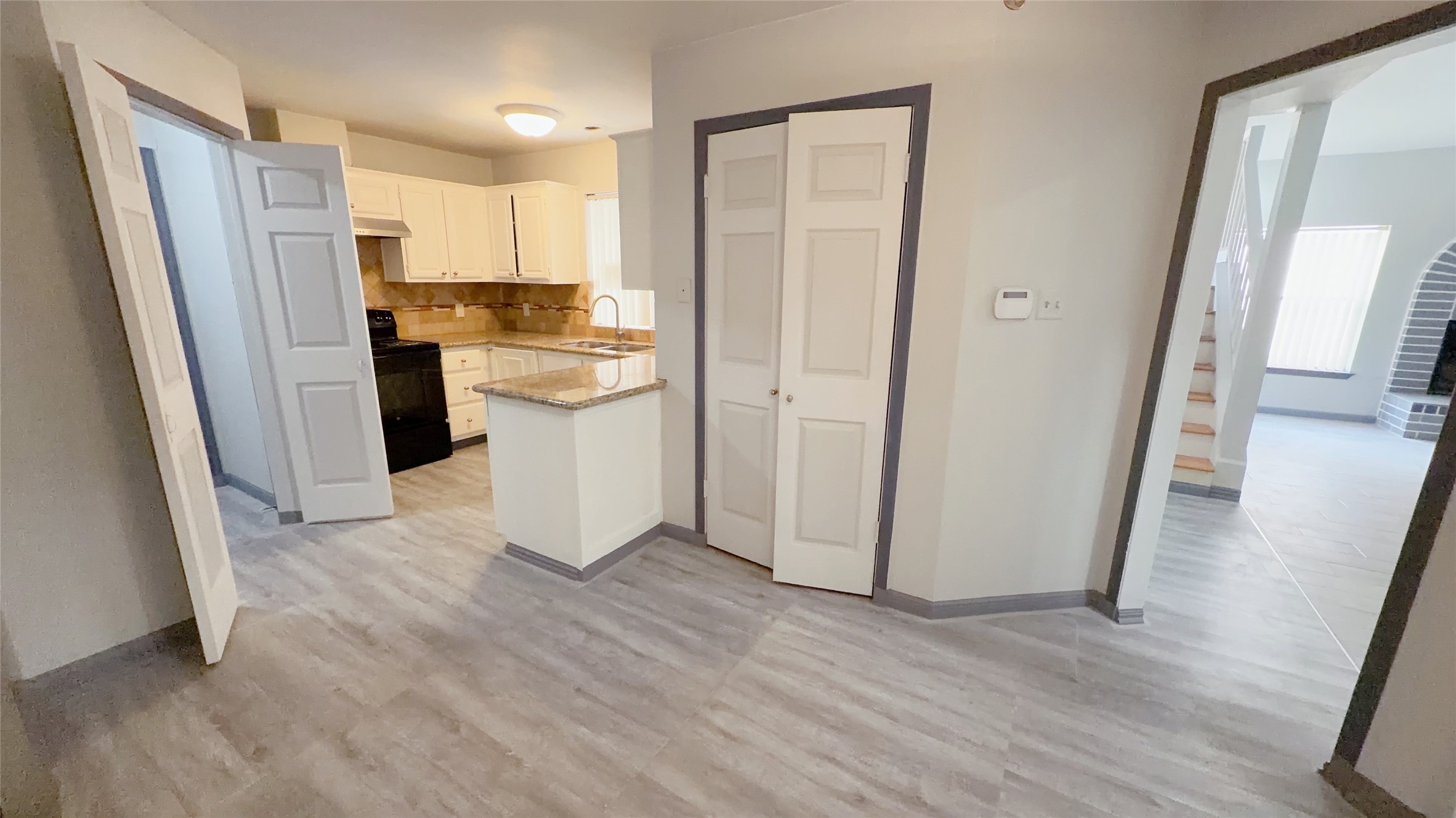 11643 Herald Square Drive Houston, TX 77099 - Photo 6 of 17 Kichken