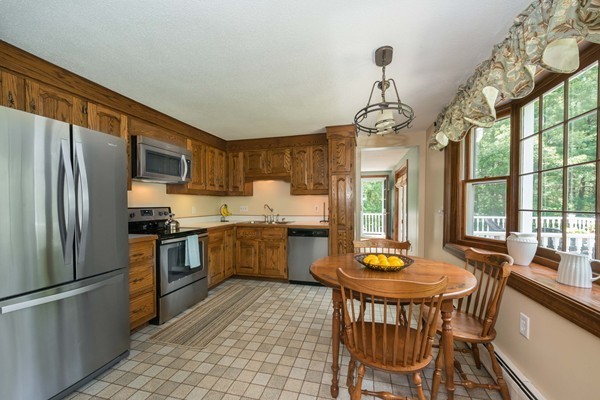 74 Bennett Hill Road Rowley, MA 01969 - Photo 4 of 26 Gallery Image 4