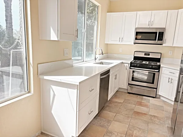 $4,000 | 4065 Ivey Vista Way, Oceanside, CA 92057