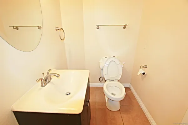$4,000 | 4065 Ivey Vista Way, Oceanside, CA 92057
