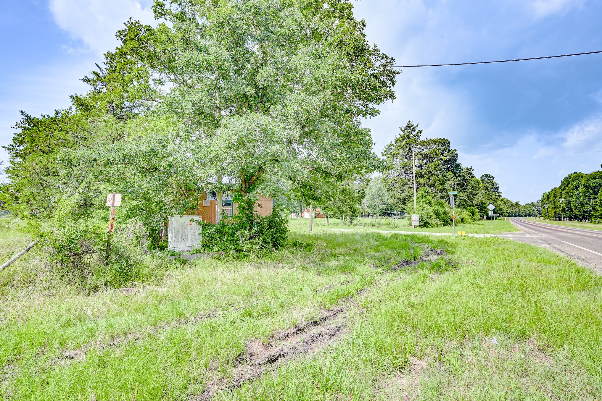 1 Plantation Road Trinity, TX 75862 - Photo 12 of 21