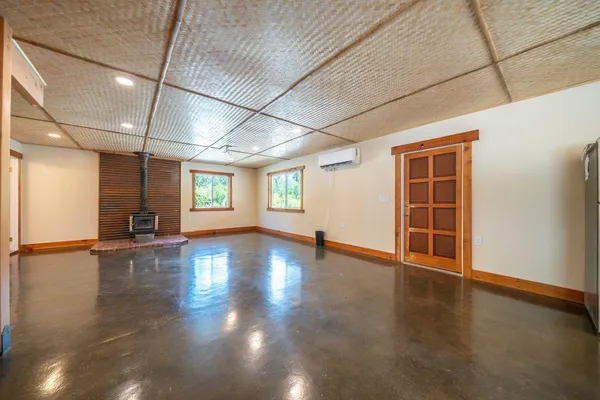 $449,000 | 21855 Graham (elam Ln) Road, Manton, CA 96059