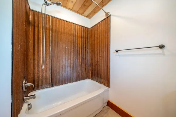 $449,000 | 21855 Graham (elam Ln) Road, Manton, CA 96059