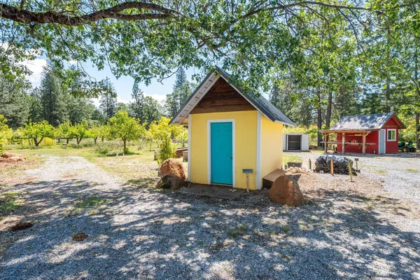 $449,000 | 21855 Graham (elam Ln) Road, Manton, CA 96059