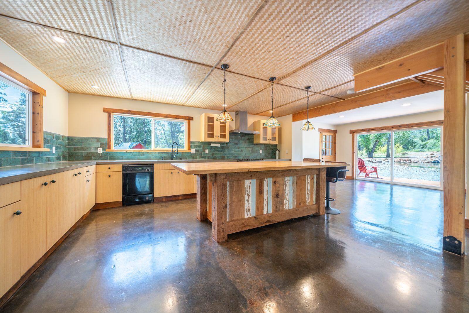 21855 Graham (elam Ln) Road Manton, CA 96059 - Photo 9 of 82 4K2n_KaQ