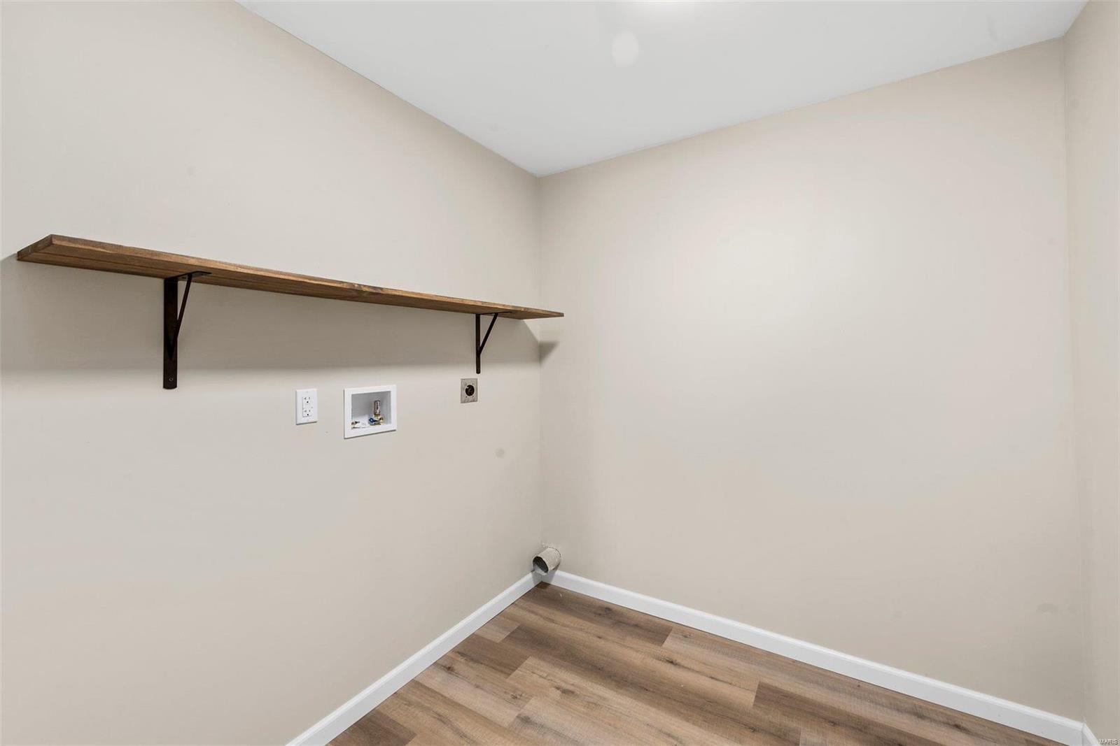 135 Ridgecrest Drive Chesterfield, MO 63017 - Photo 16 of 33 Gallery Image 16