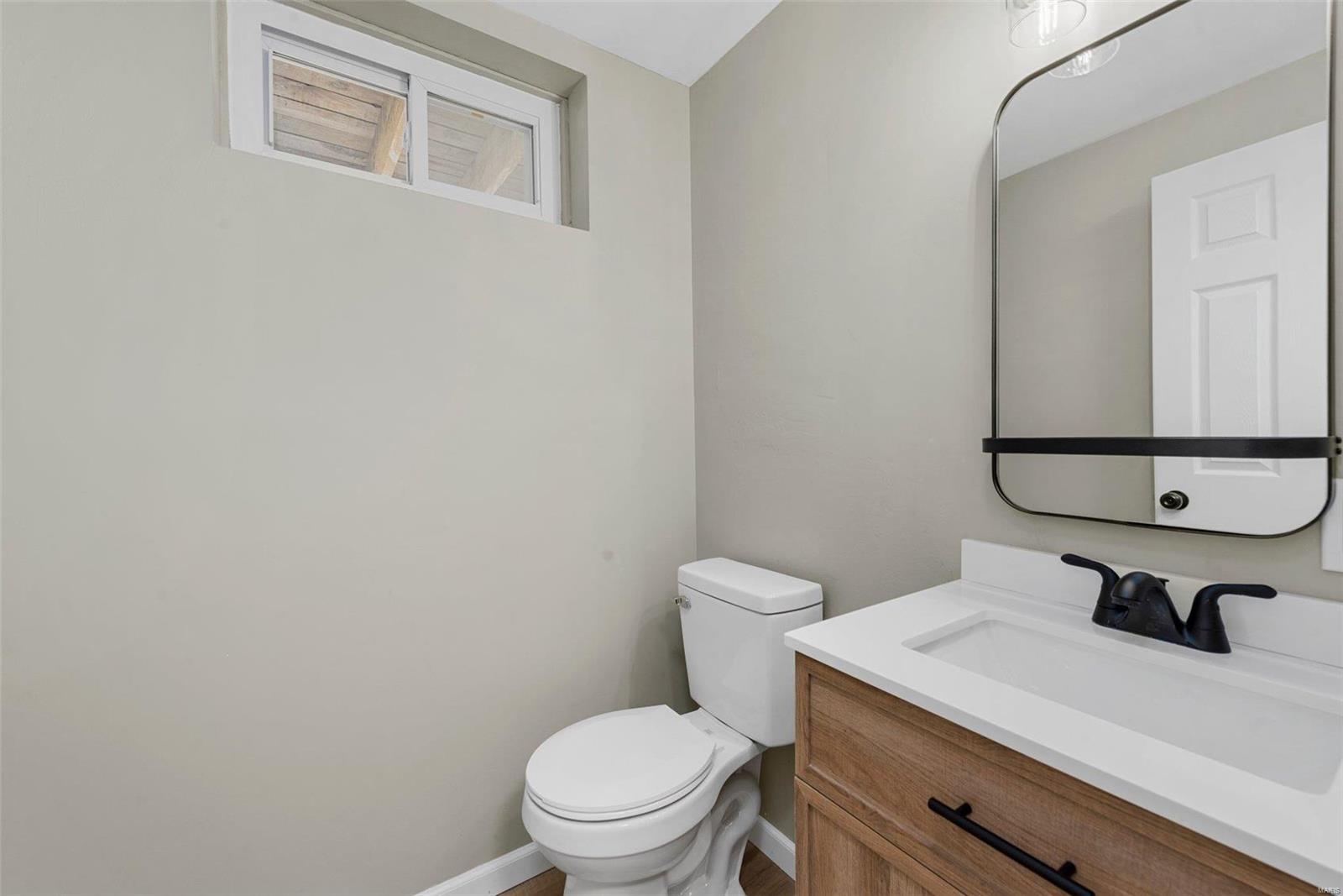 135 Ridgecrest Drive Chesterfield, MO 63017 - Photo 27 of 33 Gallery Image 27
