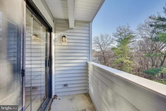 $1,950 | 1639 Carriage House Terrace, Unit J, Silver Spring, MD 20904