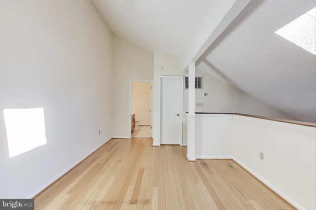 $1,950 | 1639 Carriage House Terrace, Unit J, Silver Spring, MD 20904