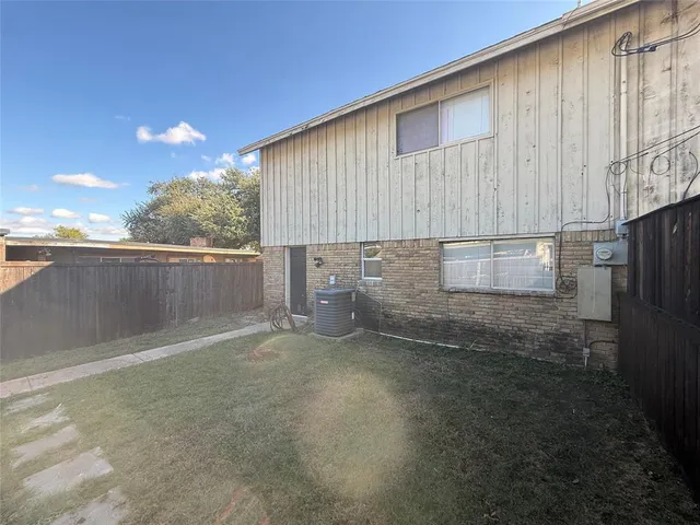$199,990 | 13329 Southview Lane, Dallas, TX 75240
