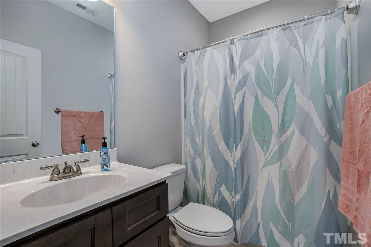 5752 Old Fairground Road Benson, NC 27504 - Photo 17 of 25 Gallery Image 17
