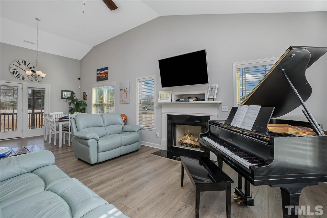 5752 Old Fairground Road Benson, NC 27504 - Photo 4 of 25 Gallery Image 4
