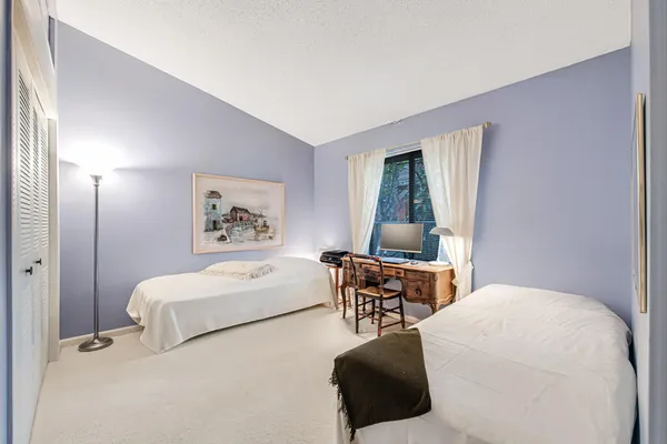 $196,000 | 815 Andrew Redding Road, Unit 202, Lantana, FL 33462