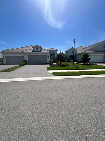 $435,000 | 17999 Franklin Park Court, Venice, FL 34293