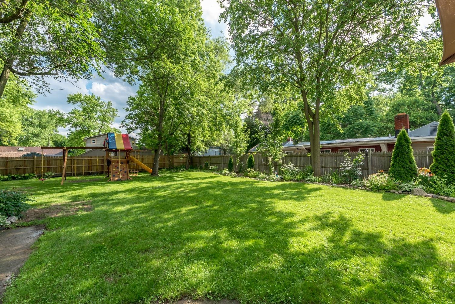 8581 Orchard Road Pinckney, MI 48169 - Photo 2 of 34 Photo 2
