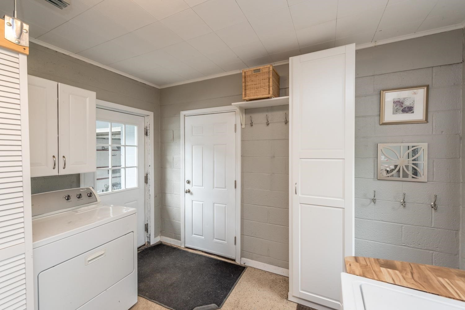 8581 Orchard Road Pinckney, MI 48169 - Photo 23 of 34 Photo 23