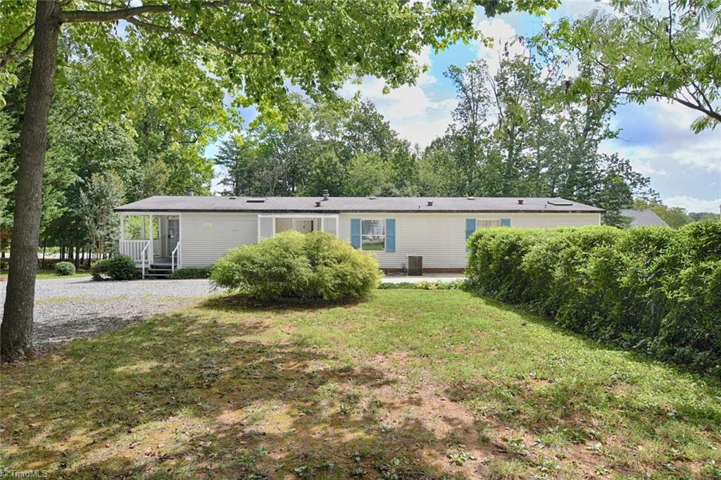 2125 A Beeson Road Oak Ridge, NC 27310 - Photo 2 of 21