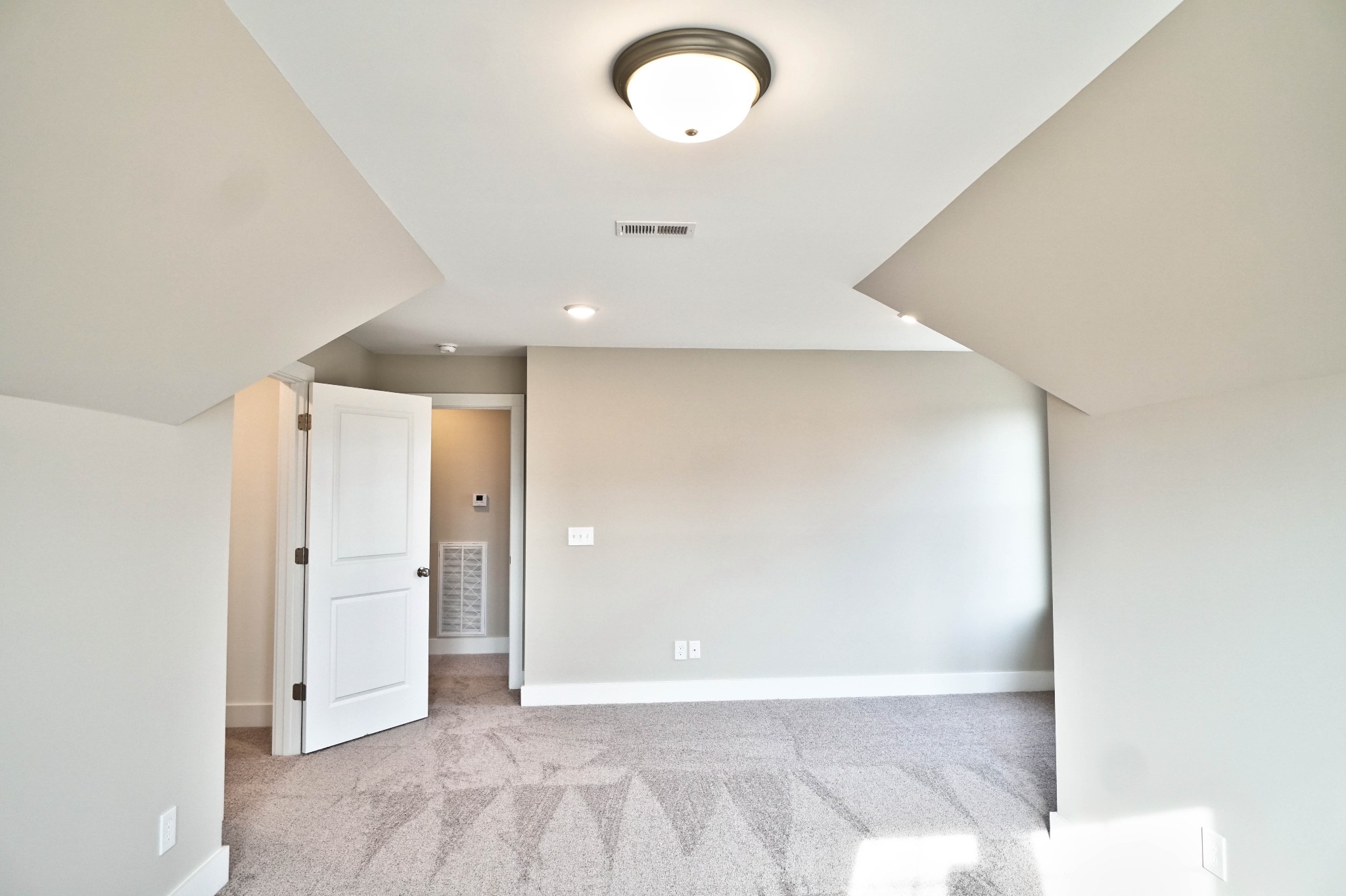 711 Vrabel Road Murfreesboro, TN 37130 - Photo 18 of 22 Gallery Image 18