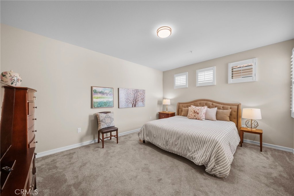 4066 Aurora Way Piru, CA 93040 - Photo 18 of 47 Primary Bedroom