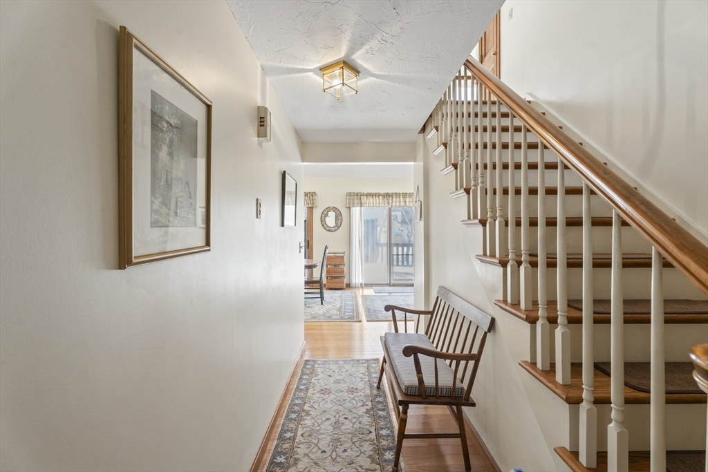 52 Windsor Drive Edgartown, MA 02539 - Photo 6 of 11