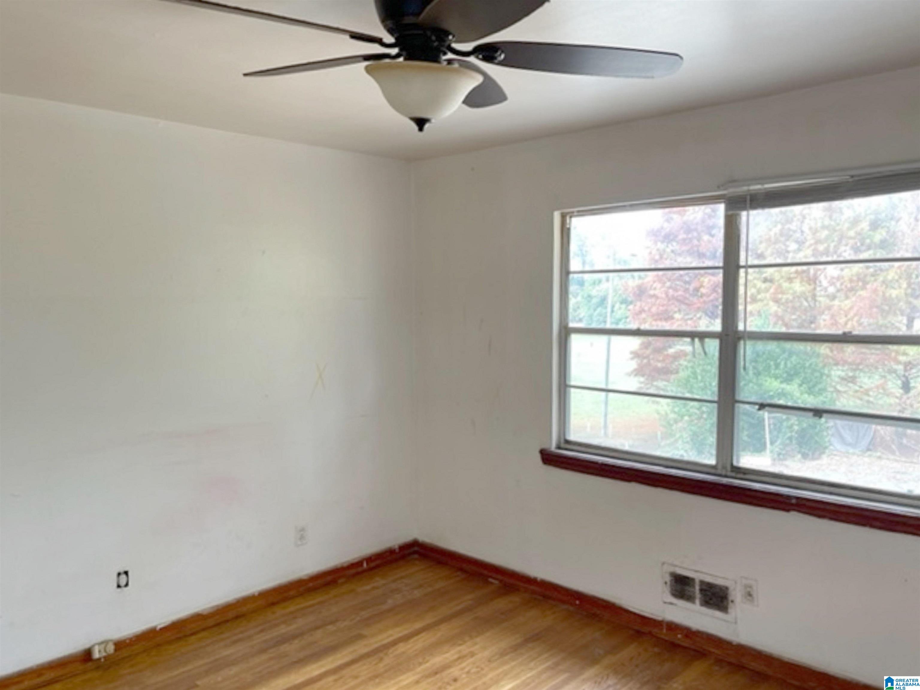 2028 28th Street Birmingham, AL 35218 - Photo 6 of 15
