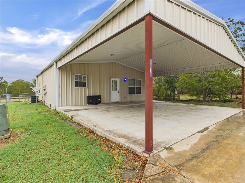 5454 Leonard Road Bryan, TX 77807 - Photo 2 of 24 Gallery Image 2