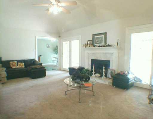1698 Kings Row Slidell, LA 70461 - Photo 2 of 8 Gallery Image 2