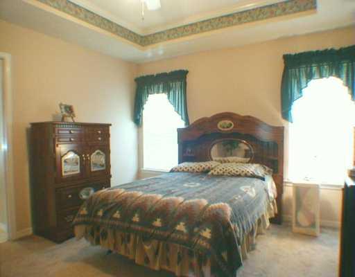 1698 Kings Row Slidell, LA 70461 - Photo 5 of 8 Gallery Image 5