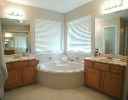 1698 Kings Row Slidell, LA 70461 - Photo 6 of 8 Gallery Image 6
