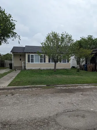 $1,230 | 5730 Cordelia Street, Corpus Christi, TX 78412