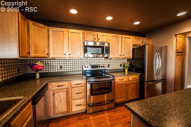 625 Blue Ridge Point Colorado Springs, CO 80921 - Photo 18 of 36