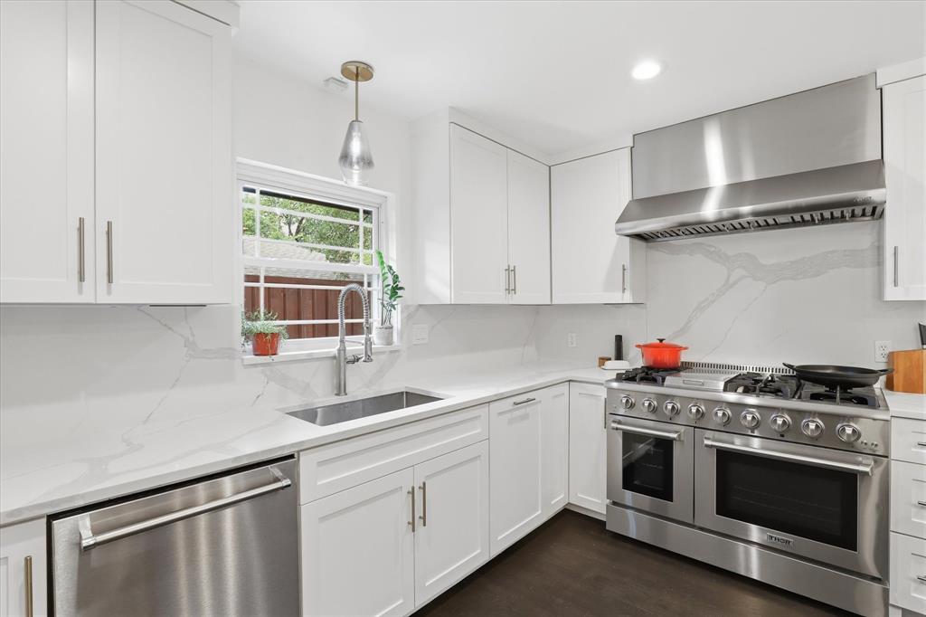 6914 Northaven Road Dallas, TX 75230 - Photo 11 of 40 Farm sink and stainless steel appliances.