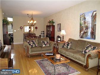 55 Threadleaf Terrace Burlington, NJ 08016 - Photo 2 of 11 Gallery Image 2