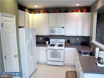 55 Threadleaf Terrace Burlington, NJ 08016 - Photo 6 of 11 Gallery Image 6